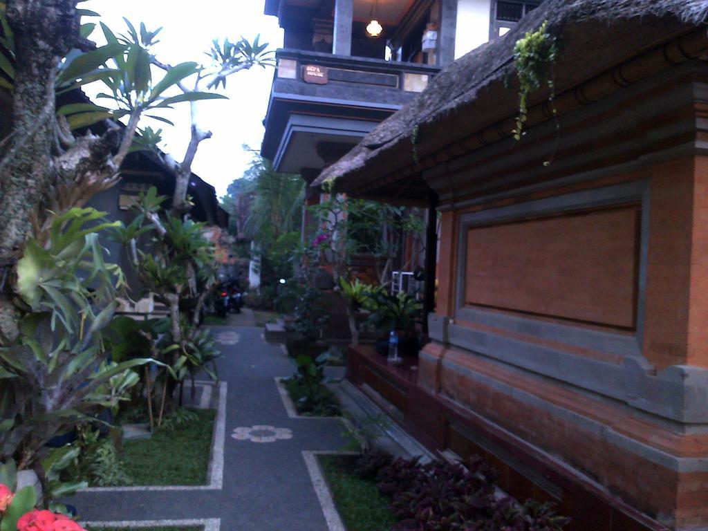 Depa House Hotel Ubud Eksteriør billede